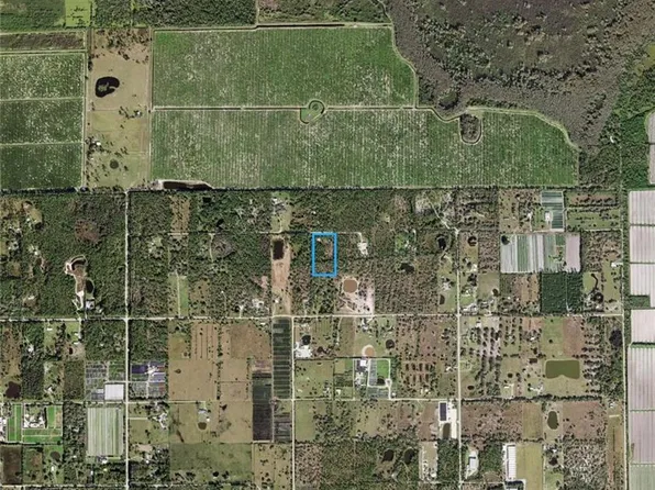 1670 Angela RD, NAPLES, FL 34120