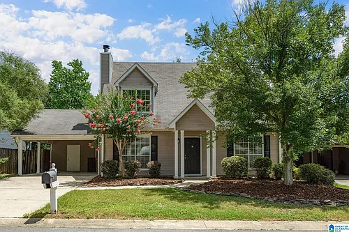 205 Brookhollow Dr Photo 1
