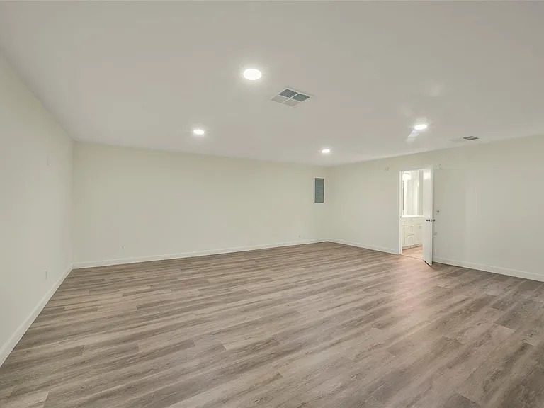 23122 Whispering Willow Dr — Photo 20