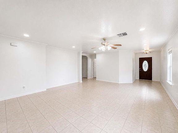 3rd image of 3209 Wheatmeadow Ct