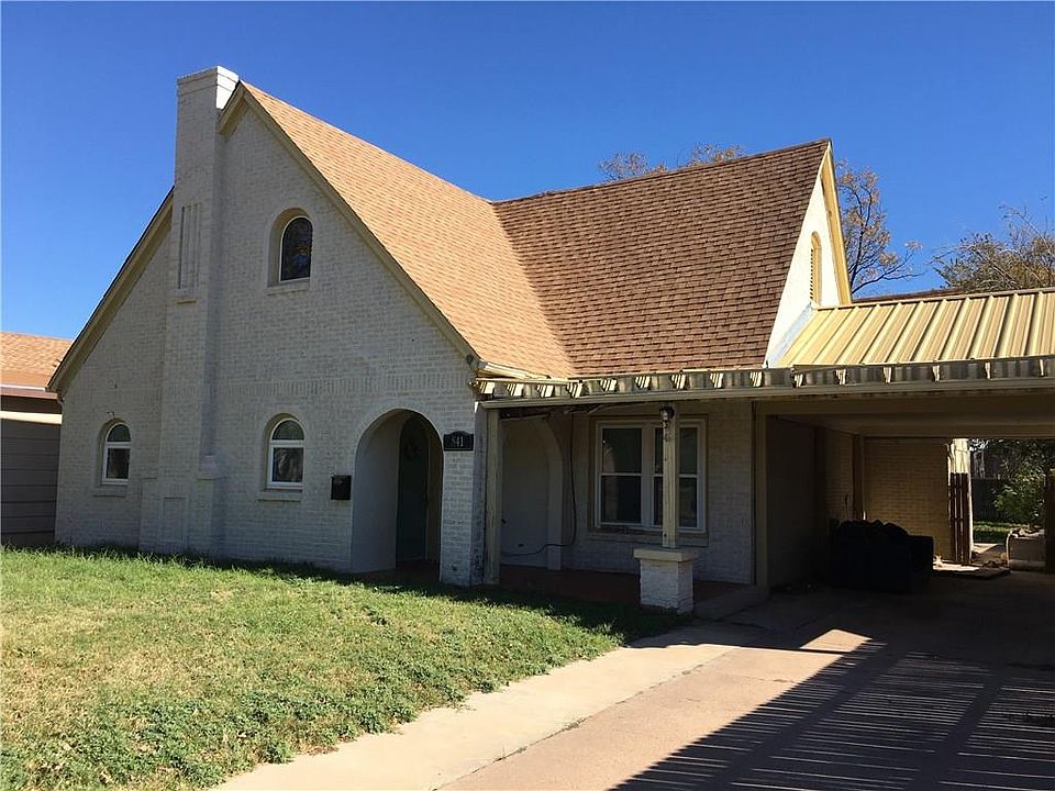 2nd image of 841 Poplar St