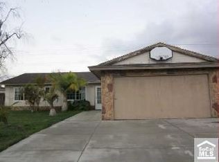 8811 Emerald Ave, Westminster, CA 92683