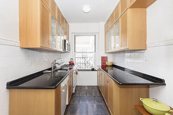 Sold by Brooklyn Hearth Realty | media 13