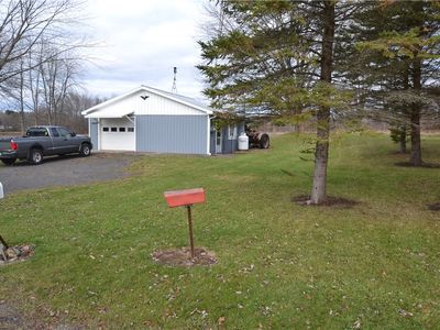 6111 Austin Rd, Newark, NY, 14513