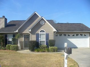 105 Easy St, Dublin, GA 31021