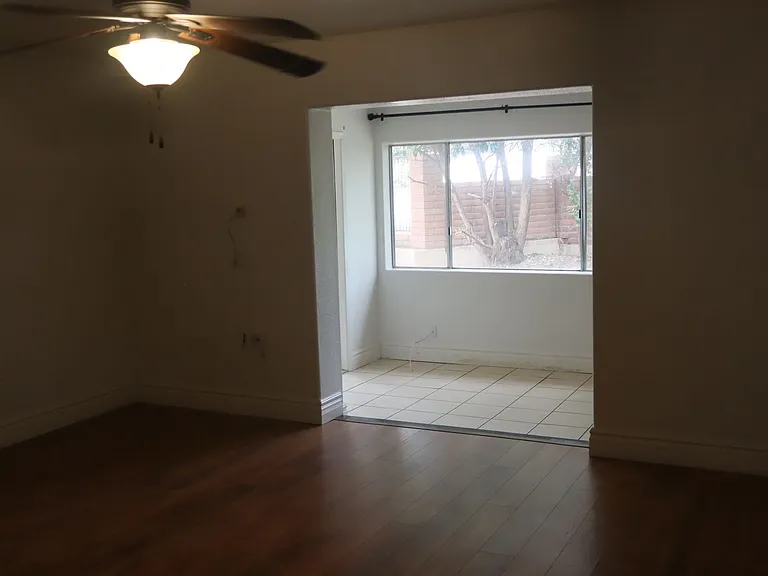1810 Town And Country Dr — Photo 42