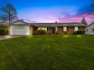 4323 Shady Hill Ln, Lansing, MI 48917