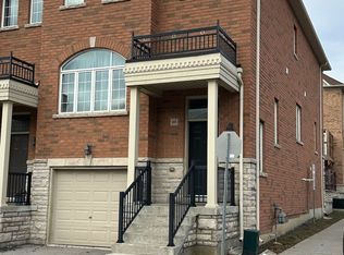8777 Dufferin St #23, Vaughan, ON L4J 8W3