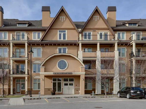 10 E Mahogany Mews SE #110, Calgary, AB T3M 2R1