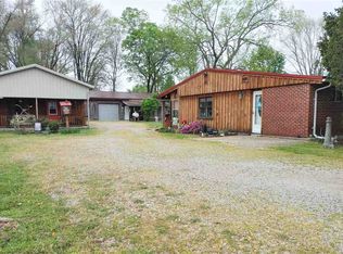 4205 6th Ave, Terre Haute, IN 47803