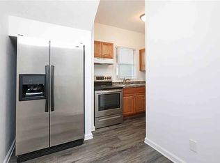 1123 24th St APT 1, Des Moines, IA 50311