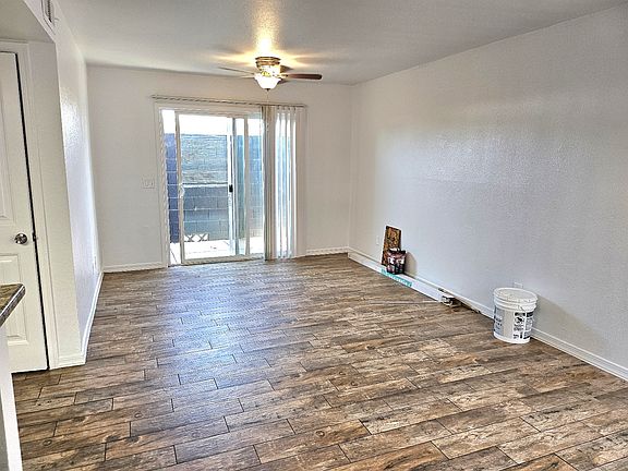 4th image of 4313 N 19th Ave #117