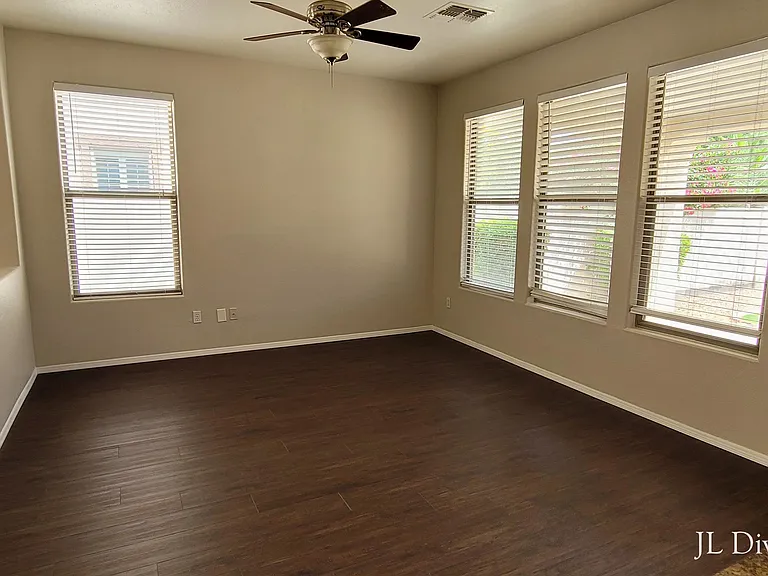 6895 S Amethyst Dr — Photo 6