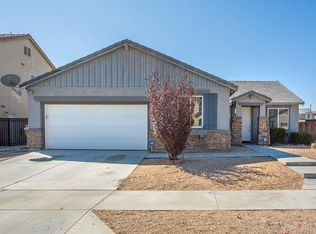 12961 Newport St, Hesperia, CA 92344