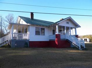 589 Lincoln Rd, Landrum, SC 29356