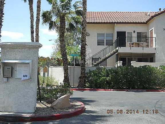 3rd image of 3975 Bushnell Dr Unit 42