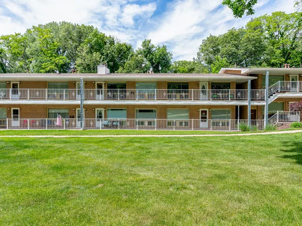 1104 Kimberly Rd Unit 908, Bettendorf, IA 52722