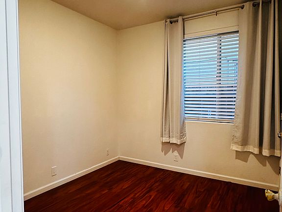 5th image of 4917 Leemans Way