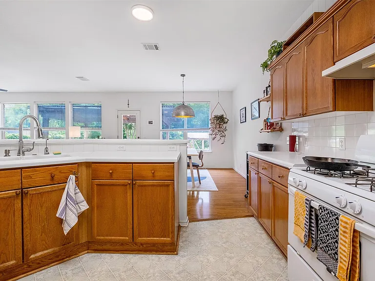 16853 Tortoise St — Photo 20