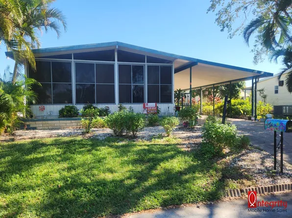 5625 Gristmill St, Bradenton, FL 34203