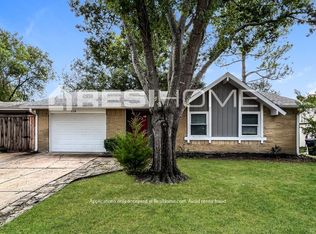 338 Bluebonnet Trl, Garland, TX 75043