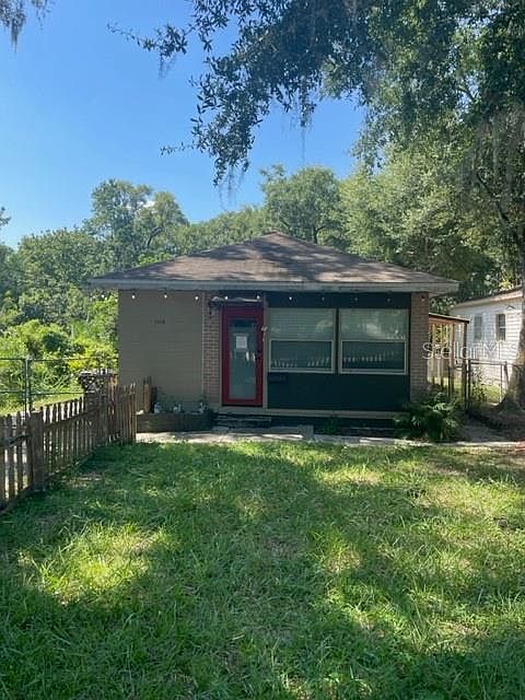 1st image of 1612 E Central Blvd