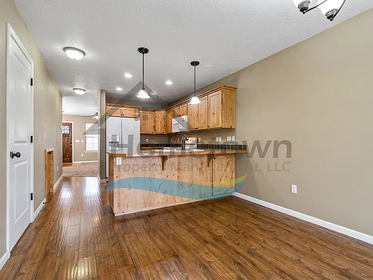 3182 N Honeysuckle Dr — Photo 17
