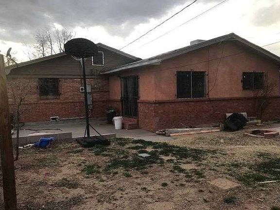 5th image of 936 Dakota St SE