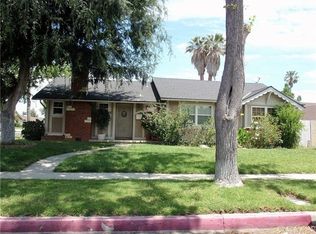 21055 Blythe St, Canoga Park, CA 91304