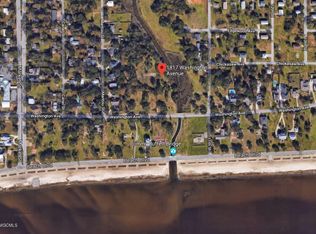 1817 Washington Ave, Pascagoula, MS 39567