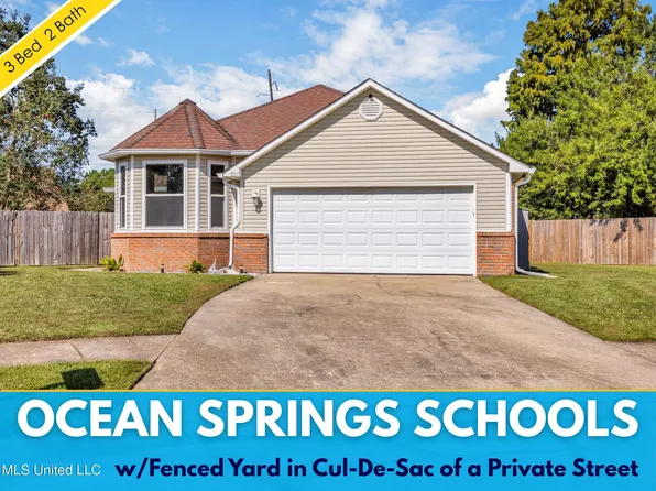 207 April Ln, Ocean Springs, MS 39564