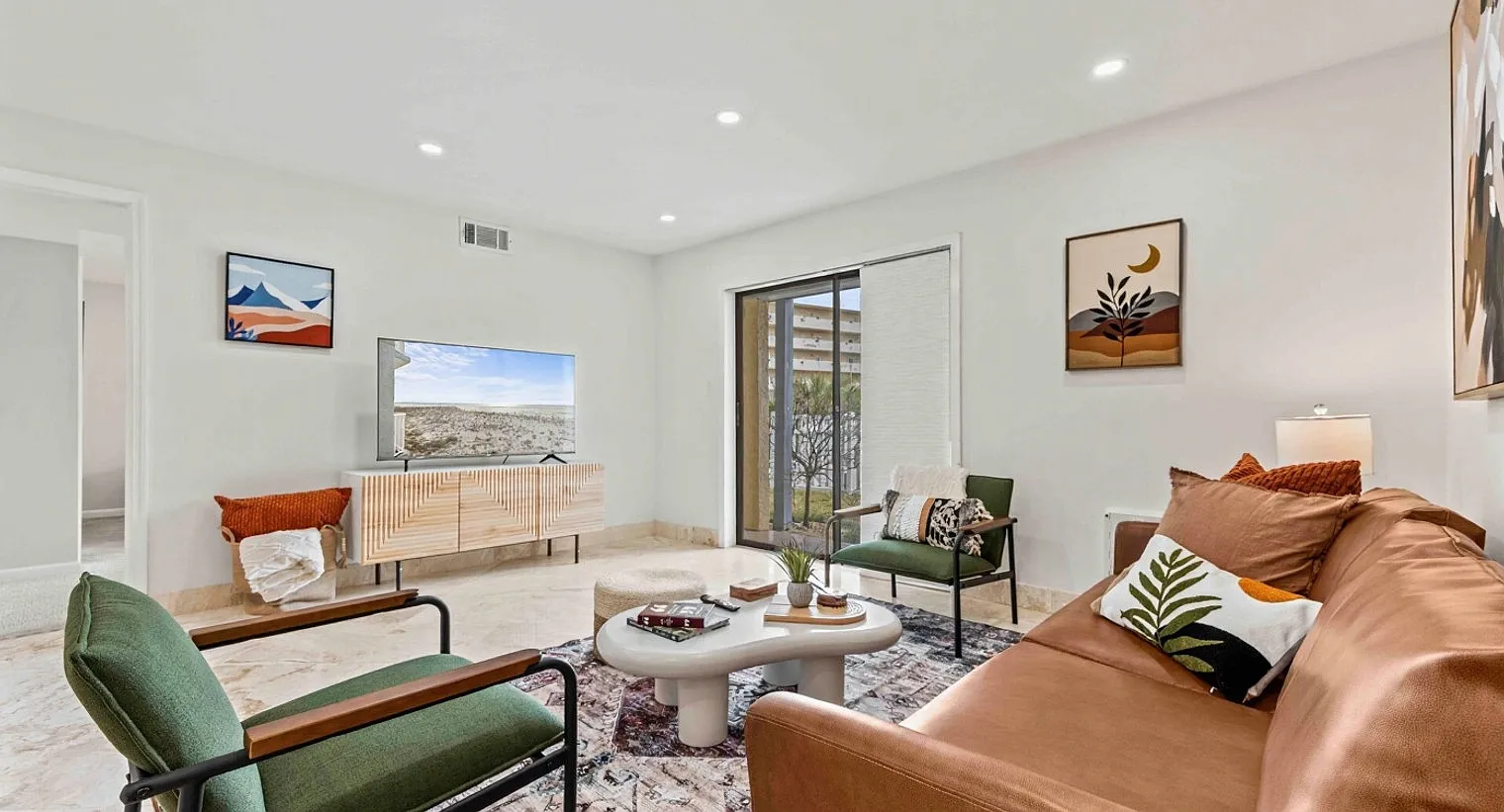 2 bed, 2.0 bath, 11711 sqft, $2,007 — Photo 1