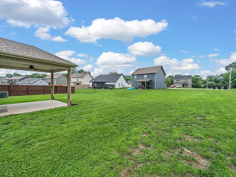 401 Irish Hills Dr — Photo 30