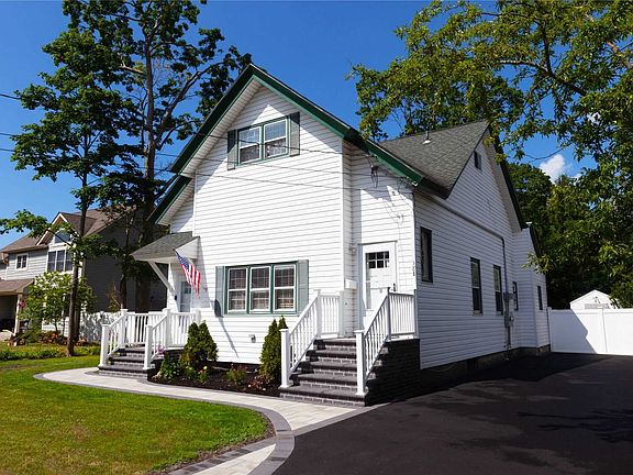 2nd image of 38 Laurel Ave