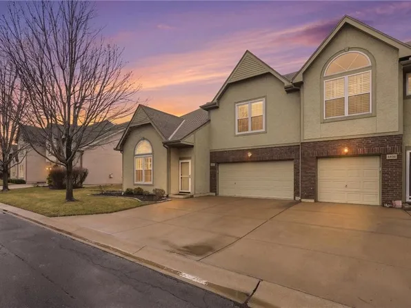 15722 W 61st Ter, Shawnee, KS 66217