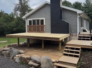 410 Brandywine Dr, West Chester, PA 19382