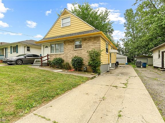 3rd image of 17616 Tarkington Ave