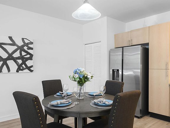 4th image of 1480 Broadway #2104