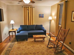 413 N Main St #413, Fairfield, IA
