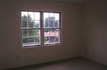 3rd image of 400 Sunset Dr APT 76