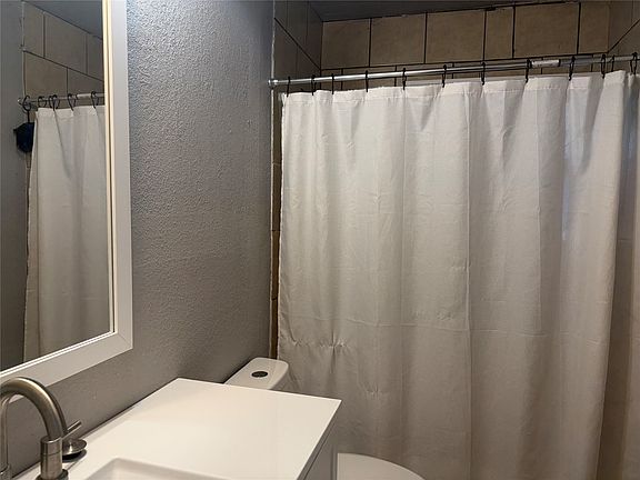 3rd image of 5281 Taos Dr