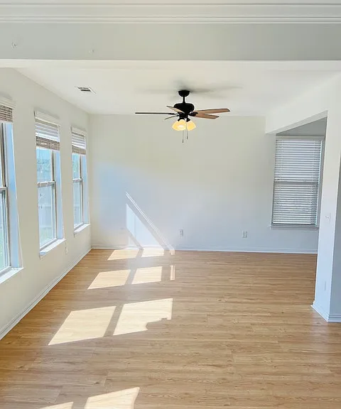 1008 Keeneland Dr — Photo 8