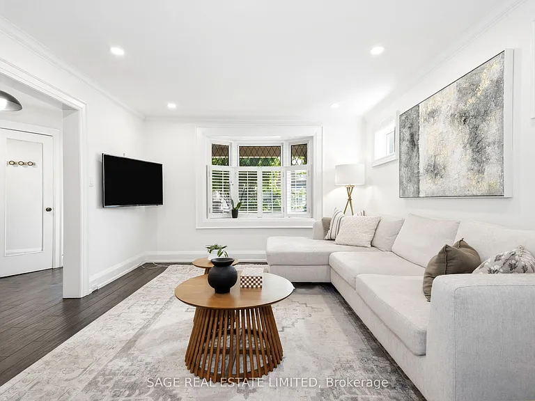 44 Pepler Ave — Photo 4