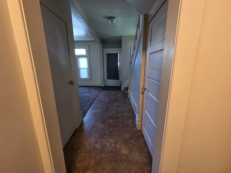926 Liberty St — Photo 12