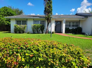 9955 SW 161st St, Miami, FL 33157