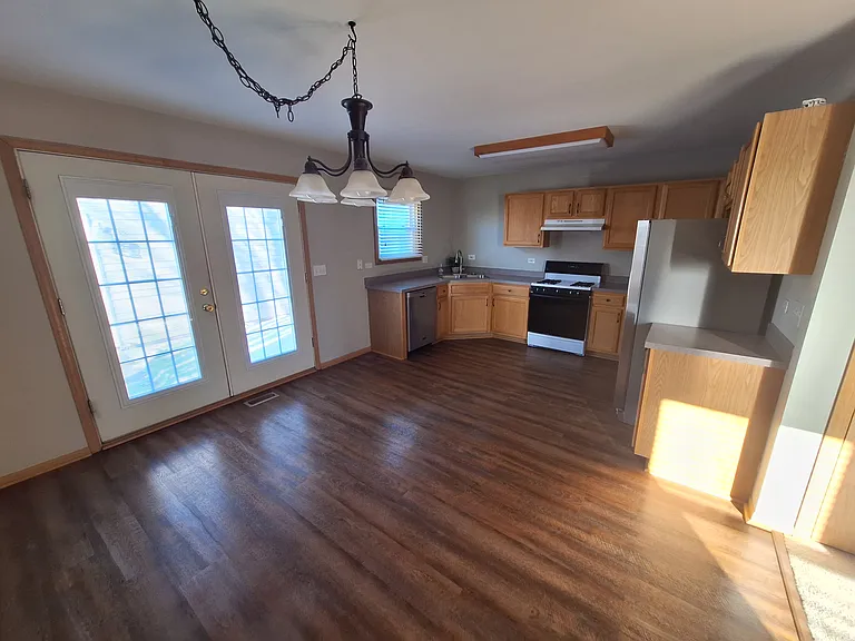 2000 Union Mill Dr — Photo 5