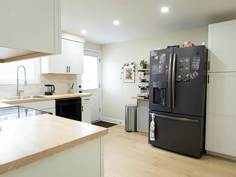 95 Grandview Dr — Photo 4