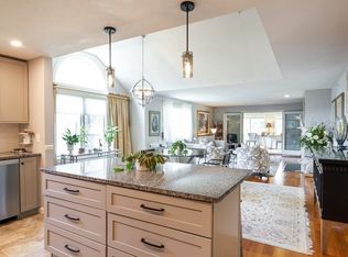 66 Pine Hill Blvd UNIT 66, Mashpee, MA 02649