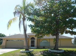 618 SW 25th Ln, Cape Coral, FL 33914