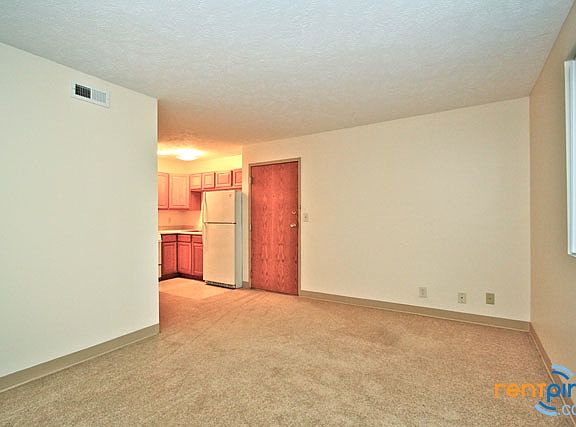 2nd image of 1724 D St APT 7